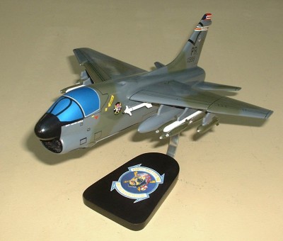 A-7D Corsair Puerto Rico Air National Guard Custom Scale Model Aircraft - 
a7d3