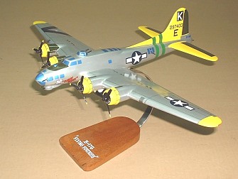 B-17G Fuddy Duddy Custom Scale Model Aircraft - 
b17