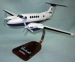 Beechcraft King Air 200 Custom Scale Model Aircraft - 
beech200_2