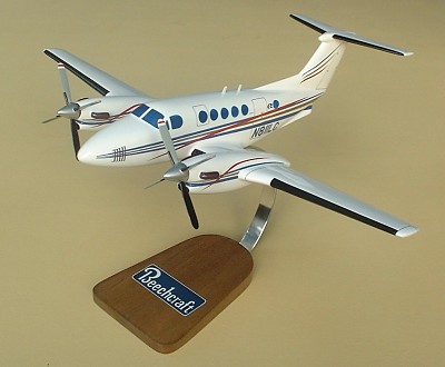 Beechcraft Super King Air 300 Custom Scale Model Aircraft - 
beech300