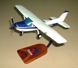 Cessna 182 Custom Scale Model Aircraft - 
cessna182_2