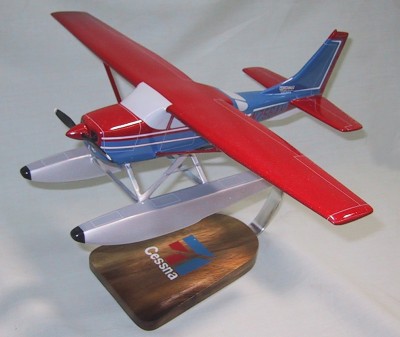 Cessna 206 With Floats Custom Scale Model Aircraft - 
cessna206floats