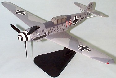 ME-109 Custom Scale Model Aircraft - 
me109