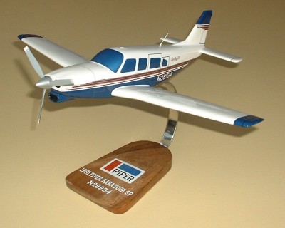 Piper Saratoga SP Custom Scale Model Aircraft - 
saratoga_4