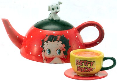 BETTY BOOP TEAPOT SALT AND PEPPER SHAKERS