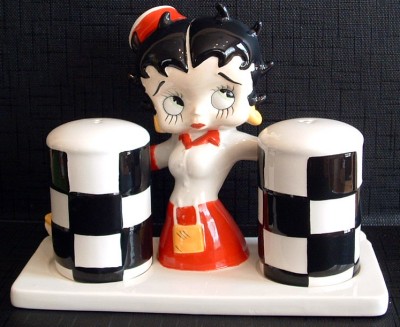 Betty Boop Diner Salt And Pepper Shakers
