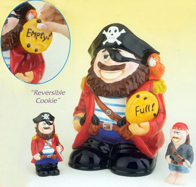 PIRATE COOKIE JAR WITH PIRATE SALT AND PEPPER SHAKERS