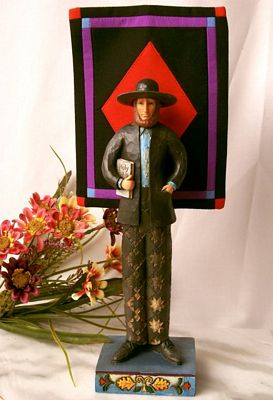 JIM SHORE HEARTWOOD CREEK AMISH MAN WITH QUILT