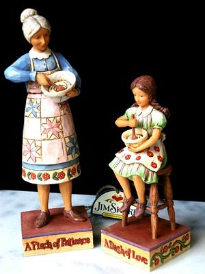 Jim Shore Heartwood Creek Grandmother And Granddaughter
