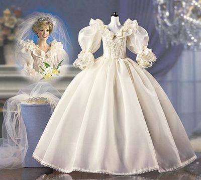 PRINCESS DIANA ROYAL WEDDING GOWN ENSEMBLE BY THE FRANKLIN MINT