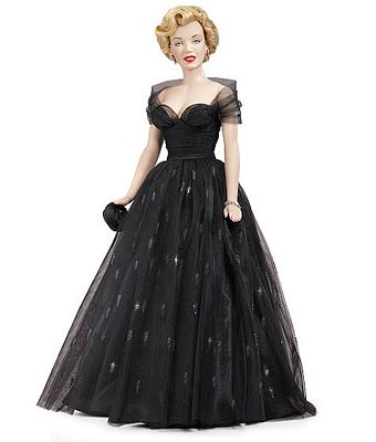 MARILYN MONROE LIMITED EDITION VINYL DOLL AWARD CEREMONY BY THE FRANKLIN MINT