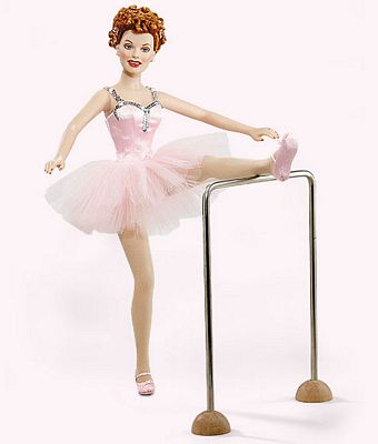 I LOVE LUCY LIMITED EDITION VINYL DOLL BALLERINA BY THE FRANKLIN MINT