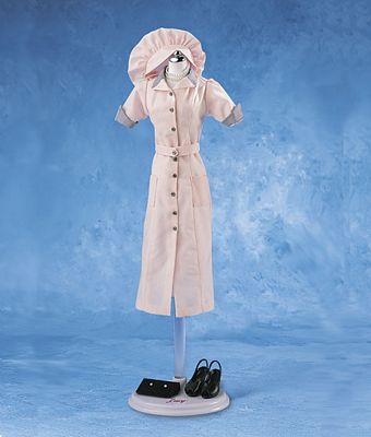 I LOVE LUCY CHOCOLATE FACTORY ENSEMBLE BY THE FRANKLIN MINT