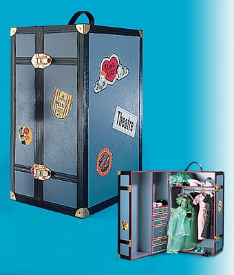 LUCILLE BALL WARDROBE TRUNK BY THE FRANKLIN MINT