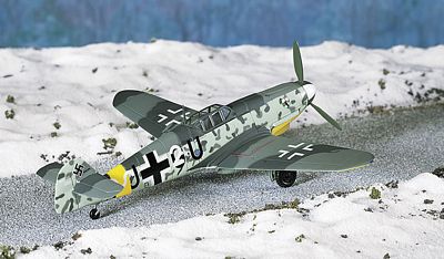 ME-109 MESSERSCHMITT LUFTWAFFE VII/JG 52 DIE-CAST METAL SCALE MODEL - ARMOUR COLLECTION BY THE FRANKLIN MINT