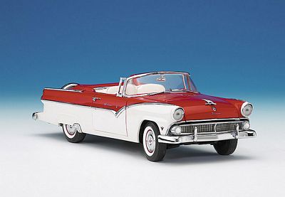 1955 FORD SUNLINER LIMITED EDITION DIE-CAST 1:24 SCALE MODEL BY THE FRANKLIN MINT
