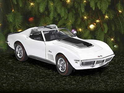 1969 CORVETTE ZL-1 STINGRAY LIMITED EDITION DIE-CAST 1:24 SCALE MODEL BY THE FRANKLIN MINT