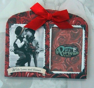 KIM ANDERSON WITH LOVE AND KISSES MINI MAGNETIC PHOTO FRAME