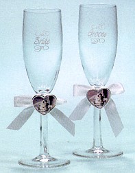 KIM ANDERSON BRIDE AND GROOM FLUTE GLASS SET WITH HEART CHARM