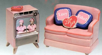 I LOVE LUCY JOB SWITCHING TV SALT AND PEPPER SHAKERS