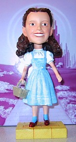 THE WIZARD OF OZ DOROTHY BOBBLE HEAD FIGURINE