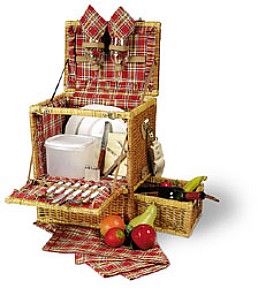 TUSCANY TWO PERSON DELUXE PICNIC BASKET WITH WINE DRAWER