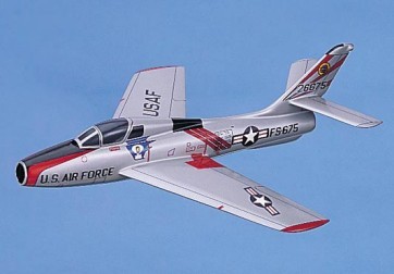 F-84F THUNDERSTREAK USAF SCALE MODEL AIRCRAFT