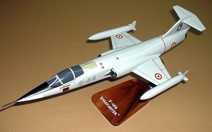 F-104 Starfighter Italian Air Force Trainer Custom Scale Model Aircraft