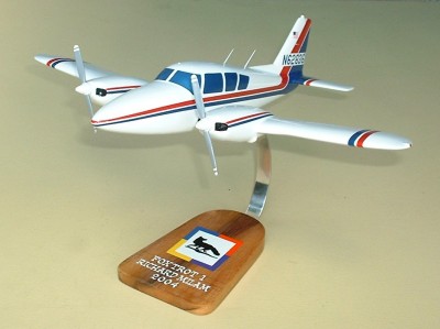 Piper Aztec Custom Scale Model Aircraft