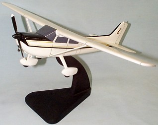 Cessna 172 Skyhawk Custom Scale Model Aircraft