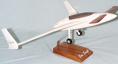 Long EZ Custom Scale Model Aircraft