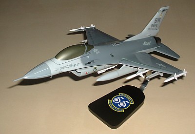 F-16C Custom Scale Model Aircraft