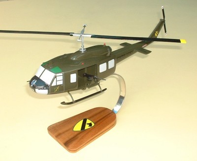 UH-1H Helicopter Custom Scale Model Aircraft