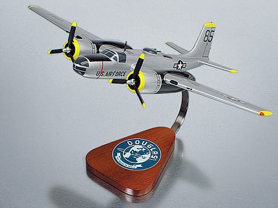 A-26 INVADER GLASS NOSE SCALE MODEL AIRCRAFT