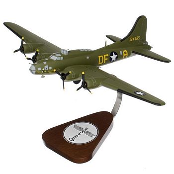 B-17F FLYING FORTRESS MEMPHIS BELLE SCALE MODEL AIRCRAFT