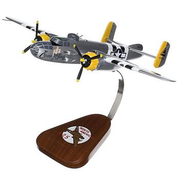 B-25 MITCHELL EXECUTIVE SWEET SCALE MODEL AIRCRAFT