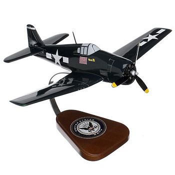F-6F HELLCAT AS FLOWN BY DAVID McCAMPBELL SCALE MODEL AIRCRAFT