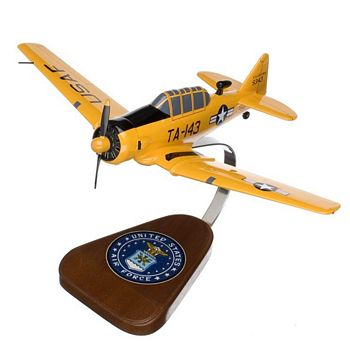 T-6 TEXAN USAF SCALE MODEL AIRCRAFT