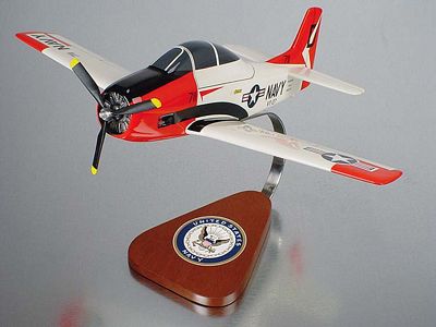 T-28 TROJAN USN SCALE MODEL AIRCRAFT