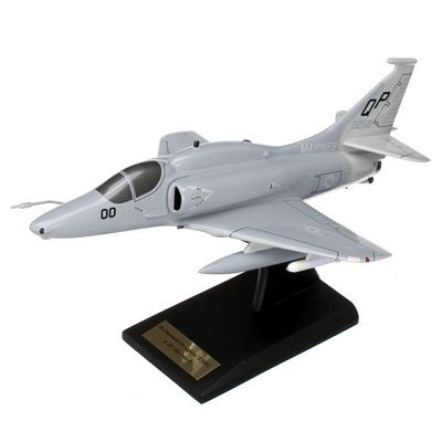 A-4F Skyhawk USMC 1/32 Scale Model Aircraft