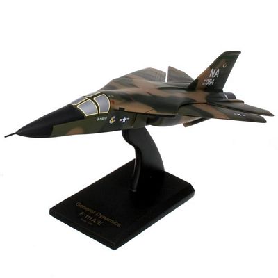 F-111A/B AARDVARK SCALE MODEL AIRCRAFT