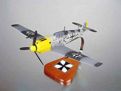 ME-109E MESSERSCHMITT AS FLOWN BY ADOLPH GALLAND SCALE MODEL AIRCRAFT