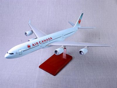 A340-500 AIR CANADA SCALE MODEL AIRCRAFT