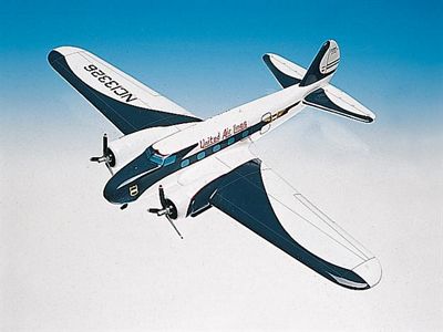 B-247 UNITED SCALE MODEL AIRCRAFT
