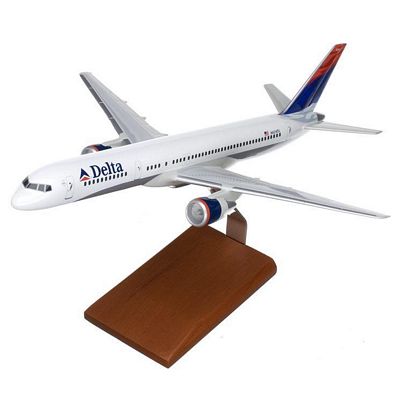 B757-200 Delta Airlines 1/100 Scale Model Aircraft