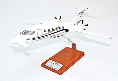Piaggio Avanti P180 1/32 Scale Model Aircraft