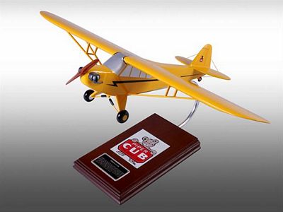 Piper J-3 Cub 1/20 Scale Model Aircraft