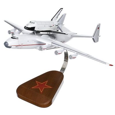 ANTONOV AN-225 DREAM WITH SHUTTLE SCALE MODEL AIRCRAFT