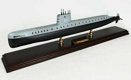USS Nautilus SSN 571 1/150 Submarine Scale Model