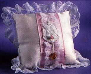 PRECIOUS MOMENTS WEDDING RING BEARER'S PILLOW